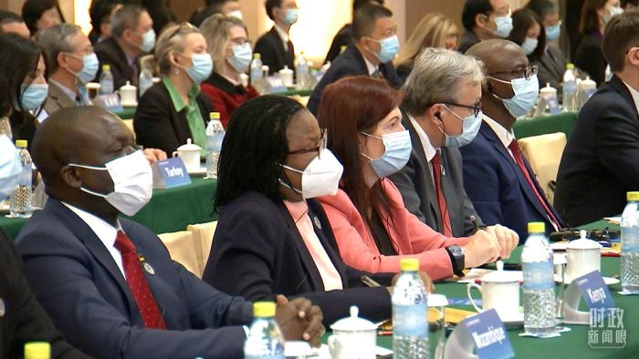 △紀(jì)念會議分會場的與會嘉賓。(總臺央視記者楊立峰拍攝)