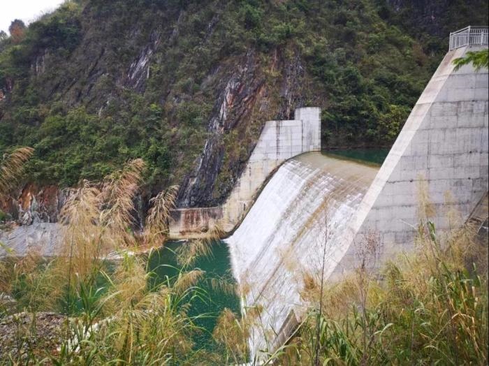 2021年12月7日，督察組現(xiàn)場(chǎng)督察發(fā)現(xiàn)，未取得相關(guān)手續(xù)的上立亭電站主體工程已完成建設(shè)
