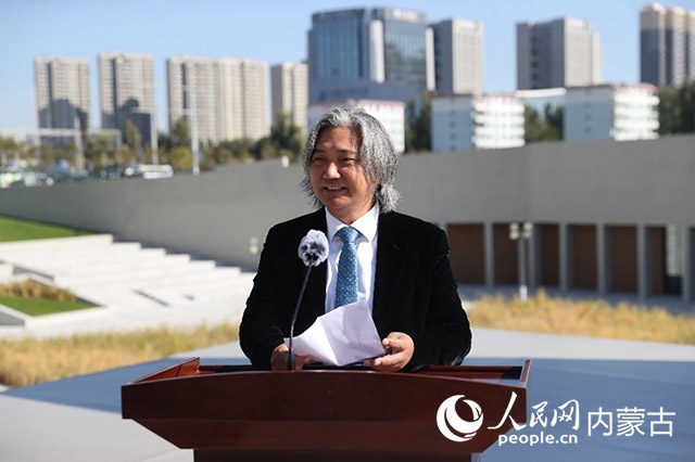 全國政協(xié)副秘書長、民盟中央專職副主席、中國美術(shù)館館長、中國城市雕塑家協(xié)會主席吳為山開幕致辭。王劭凱攝