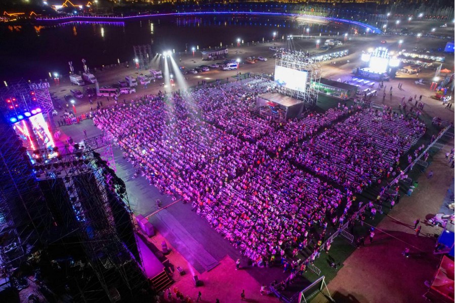 “如七而遇 相思烏?！边@場七夕主題音樂會甜出圈137.png