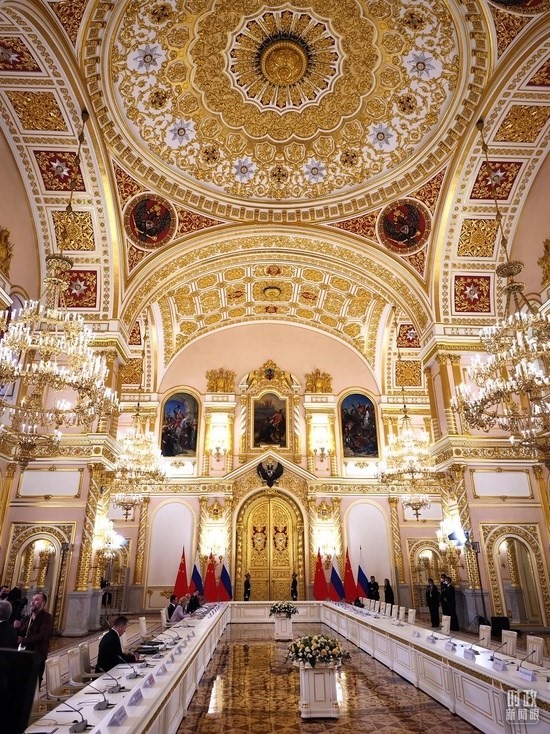 △習(xí)主席和普京總統(tǒng)舉行大范圍會(huì)談的會(huì)場(chǎng)。（總臺(tái)央廣記者潘毅拍攝）