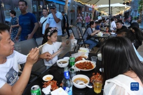 浙江新昌：夜經(jīng)濟(jì)拉動(dòng)旅游業(yè)發(fā)展