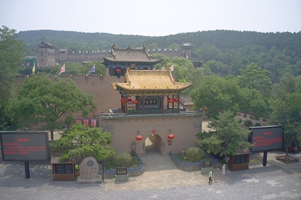 皇城相府景區(qū)（無(wú)人機(jī)照片）。人民網(wǎng)記者 王天樂(lè)攝