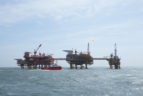 墾利6-1油田海上施工現(xiàn)場。受訪者供圖