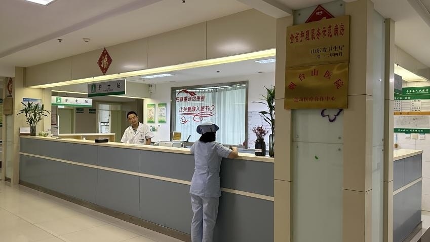 平原縣第一人民醫(yī)院住院部脊柱關(guān)節(jié)外科、手足外科病區(qū)。人民網(wǎng) 喬姝攝