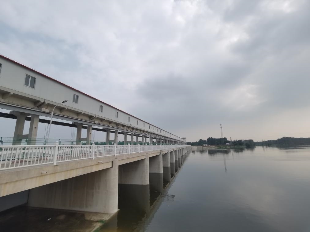 圖為獨(dú)流減河進(jìn)洪南閘。新華社記者 劉惟真 攝
