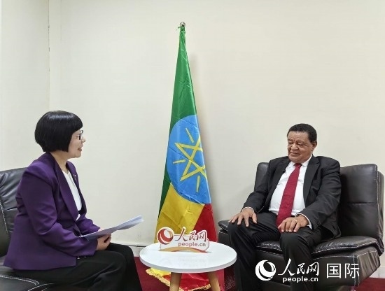 穆拉圖·特肖梅接受人民網(wǎng)記者唐維紅采訪。人民網(wǎng)記者 陳星星攝