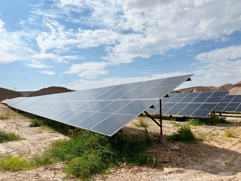 甘肅白銀深部銅礦廢石場100兆瓦光伏發(fā)電項目。受訪者供圖