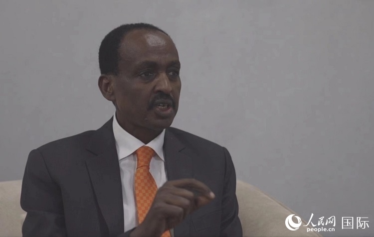 特肖梅·托加接受人民網(wǎng)專訪。人民網(wǎng)記者 劉寧攝