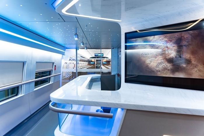 復興號亞運智能動車組列車車廂。上海鐵路局融媒體中心供圖