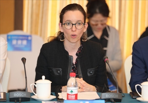 法國駐華大使館公使銜參贊白美燕致辭。主辦方供圖