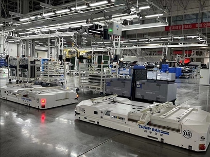 新能源汽車(chē)智能生產(chǎn)線(xiàn)。人民網(wǎng) 王紹紹攝