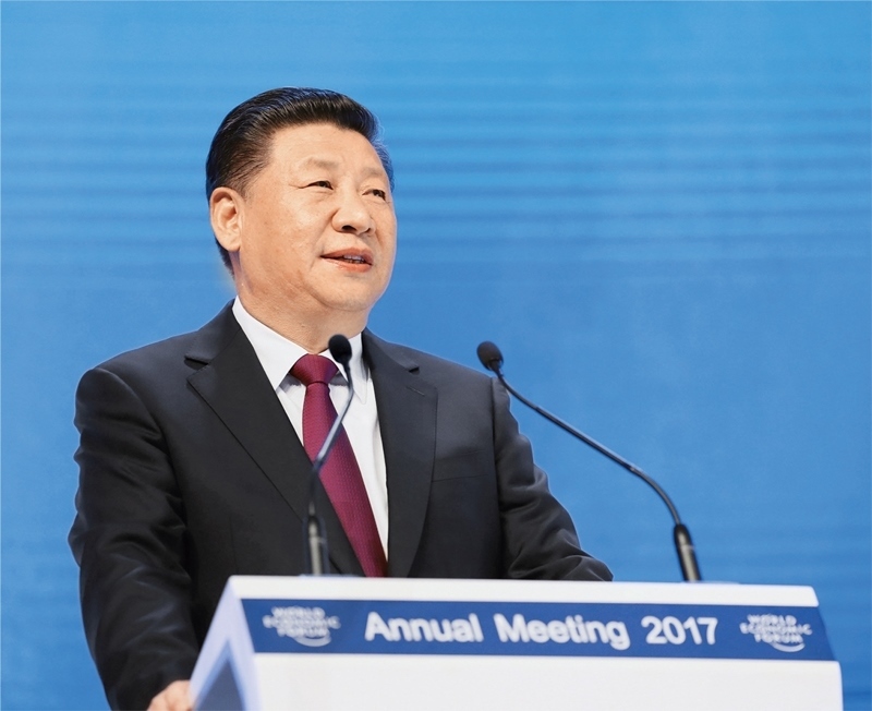 2017年1月17日，習(xí)近平主席在瑞士達(dá)沃斯國際會議中心出席世界經(jīng)濟(jì)論壇2017年年會開幕式，并發(fā)表題為《共擔(dān)時代責(zé)任 共促全球發(fā)展》的主旨演講。