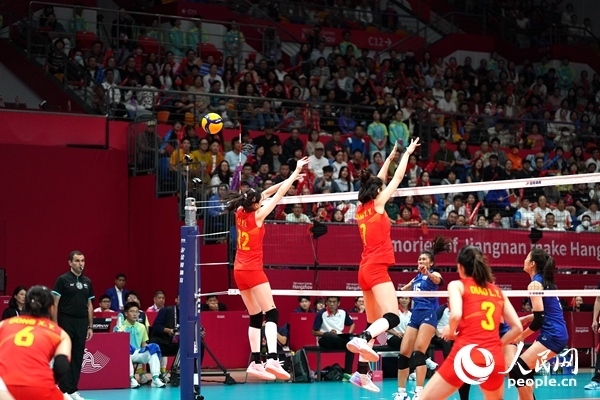 比賽現(xiàn)場。人民網(wǎng)記者 胡雪蓉?cái)z