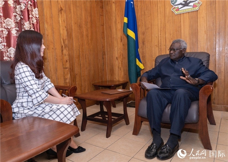 2023年9月14日，所羅門群島總理梅納西·索加瓦雷在首都霍尼亞拉接受人民網(wǎng)記者專訪。人民網(wǎng) 賀吉攝