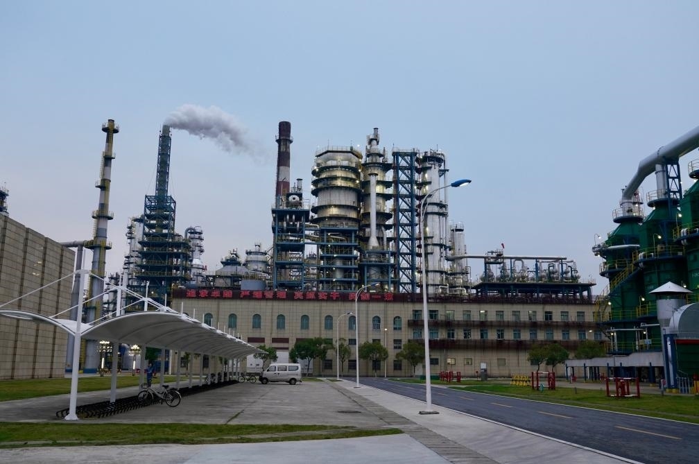 近日拍攝的公司煉油廠。新華社記者 胡晨歡 攝