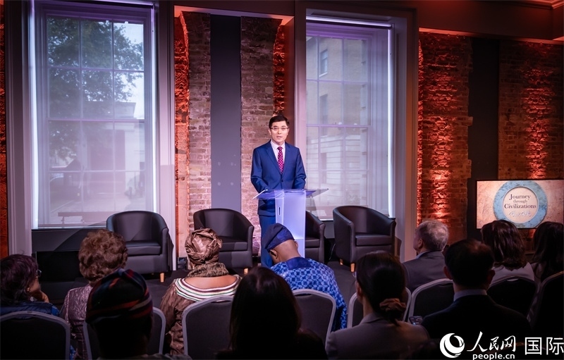 中國駐英國使館臨時(shí)代辦楊曉光致辭。人民網(wǎng) 郭錦標(biāo)攝