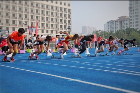 第59屆北京市中學(xué)生田徑運動會暨北京學(xué)生金奧運動隊田徑運動會。北京市教委供圖