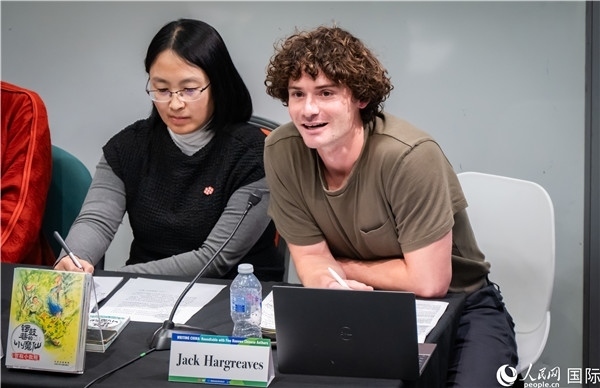 4、英國漢學家沈如風對中國文學譯作的未來充滿期待。郭錦標攝