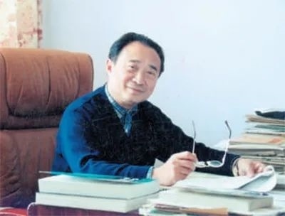 中年時(shí)的鐘萬(wàn)勰。大連理工大學(xué)供圖