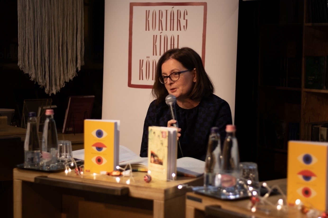 安奈特博士分享讀書體會。摩爾多瓦尼·巴爾納巴斯攝