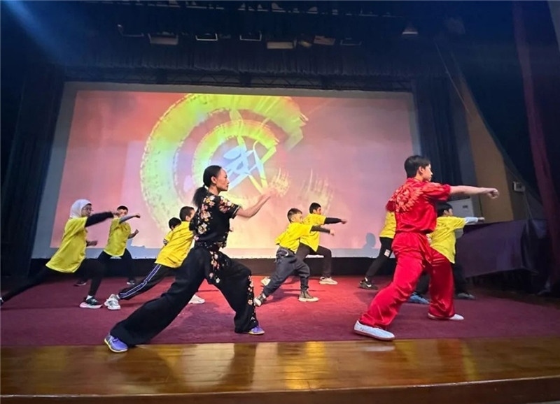 圖為2023“中華文化大樂(lè)園—埃及開(kāi)羅營(yíng)”閉幕式活動(dòng)現(xiàn)場(chǎng)。主辦方供圖