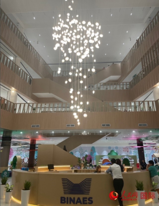 圖為中國援助薩爾瓦多國家圖書館內(nèi)景。 人民網(wǎng)記者 彭敏攝