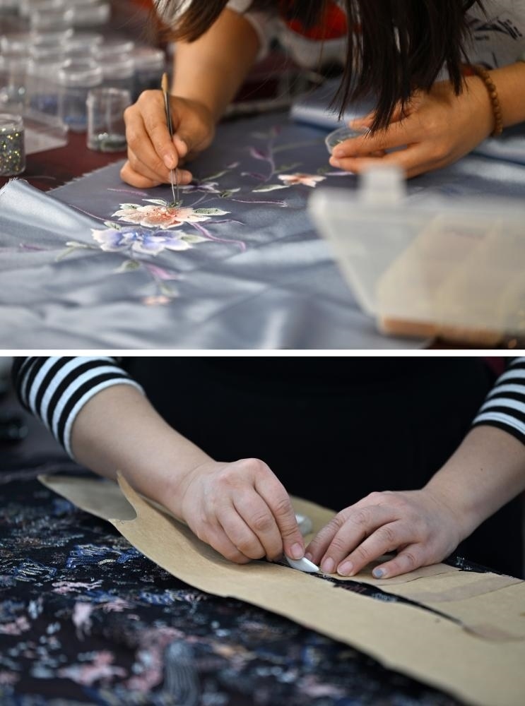 拼版照片：上圖為老美華定制車間的制衣師傅在面料上貼鉆；下圖為老美華定制車間的制衣師傅在面料上劃線（2023年12月8日攝）。天津老美華始創(chuàng)于1911年，歷史上以“千層底”布鞋聞名，是享譽(yù)津門的“中華老字號(hào)”。新華社記者 李然 攝