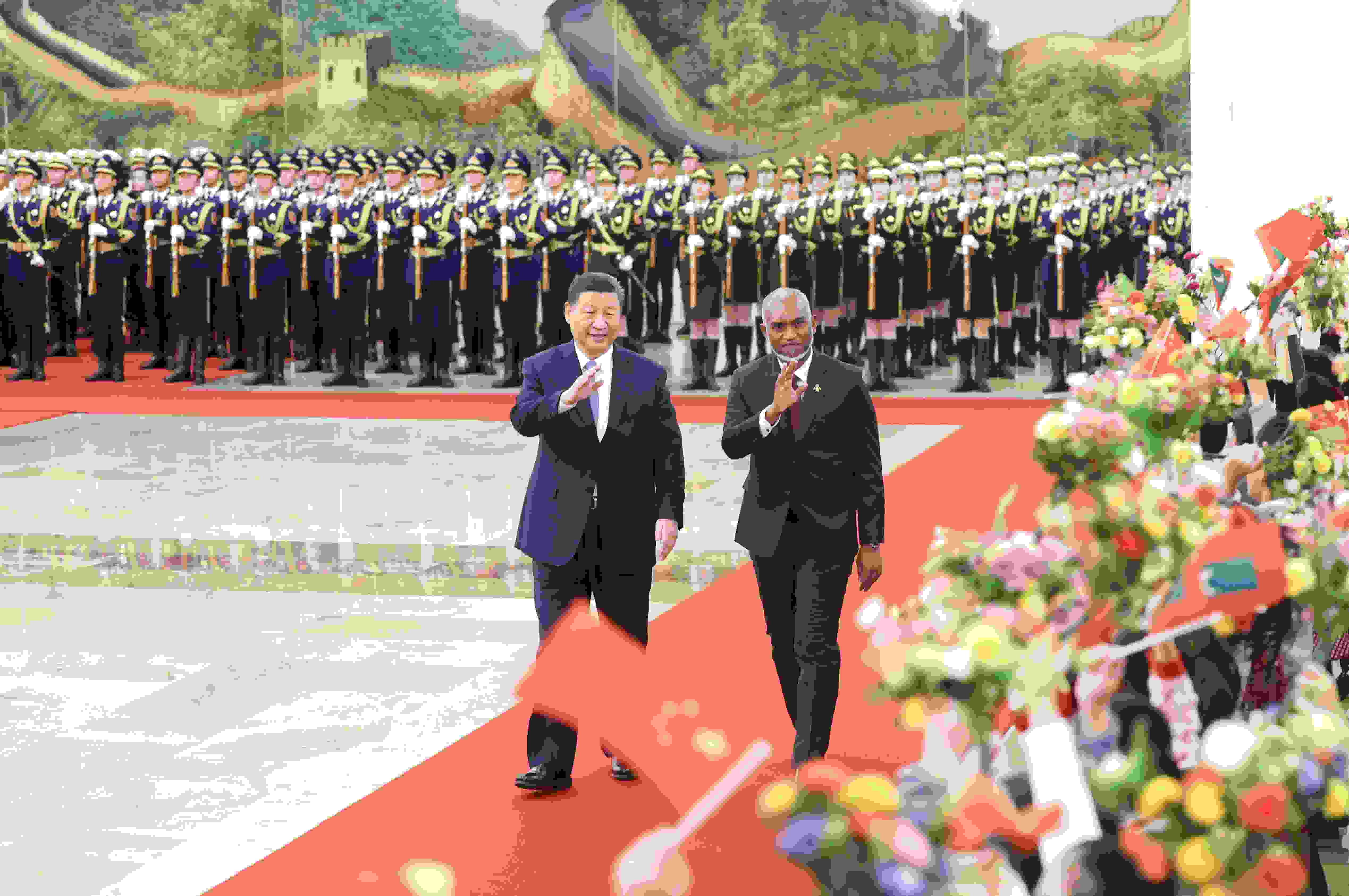 △2024年1月10日下午，國家主席習(xí)近平在北京人民大會堂同來華進行國事訪問的馬爾代夫總統(tǒng)穆伊茲舉行會談。會談前，習(xí)近平主席在人民大會堂北大廳為穆伊茲總統(tǒng)舉行歡迎儀式。