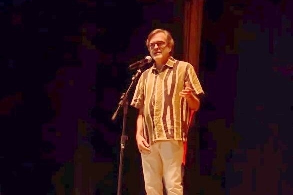 累西腓市政府代表、文化局長梅洛在活動中致辭。中國駐累西腓總領(lǐng)館供圖