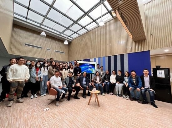 團隊歷史照片。（中國科學院上海光學精密機械研究所供圖）