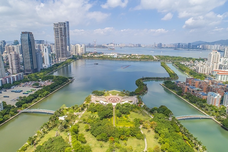 2021年5月15日，廈門，航拍筼筜湖，景色優(yōu)美。