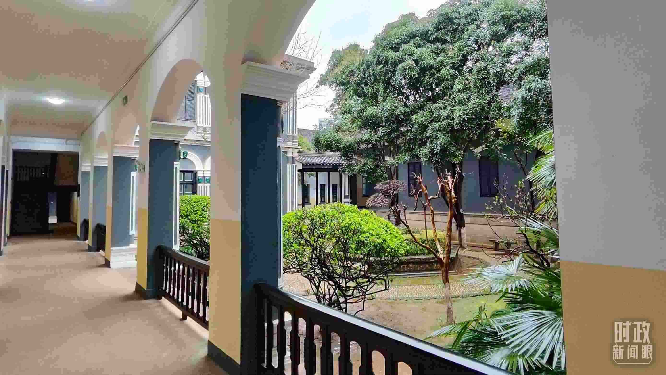 △湖南第一師范學院（城南書院校區(qū)）。（總臺央視記者覃思、郭曉龍拍攝）