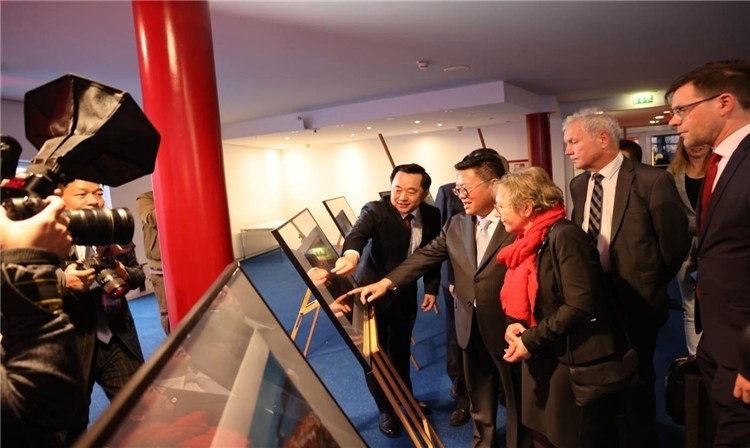 “絲路明珠--杜伊斯堡上海電影周”開幕。依琳攝