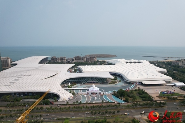 航拍第四屆消博會主會場。人民網記者 孟凡盛攝