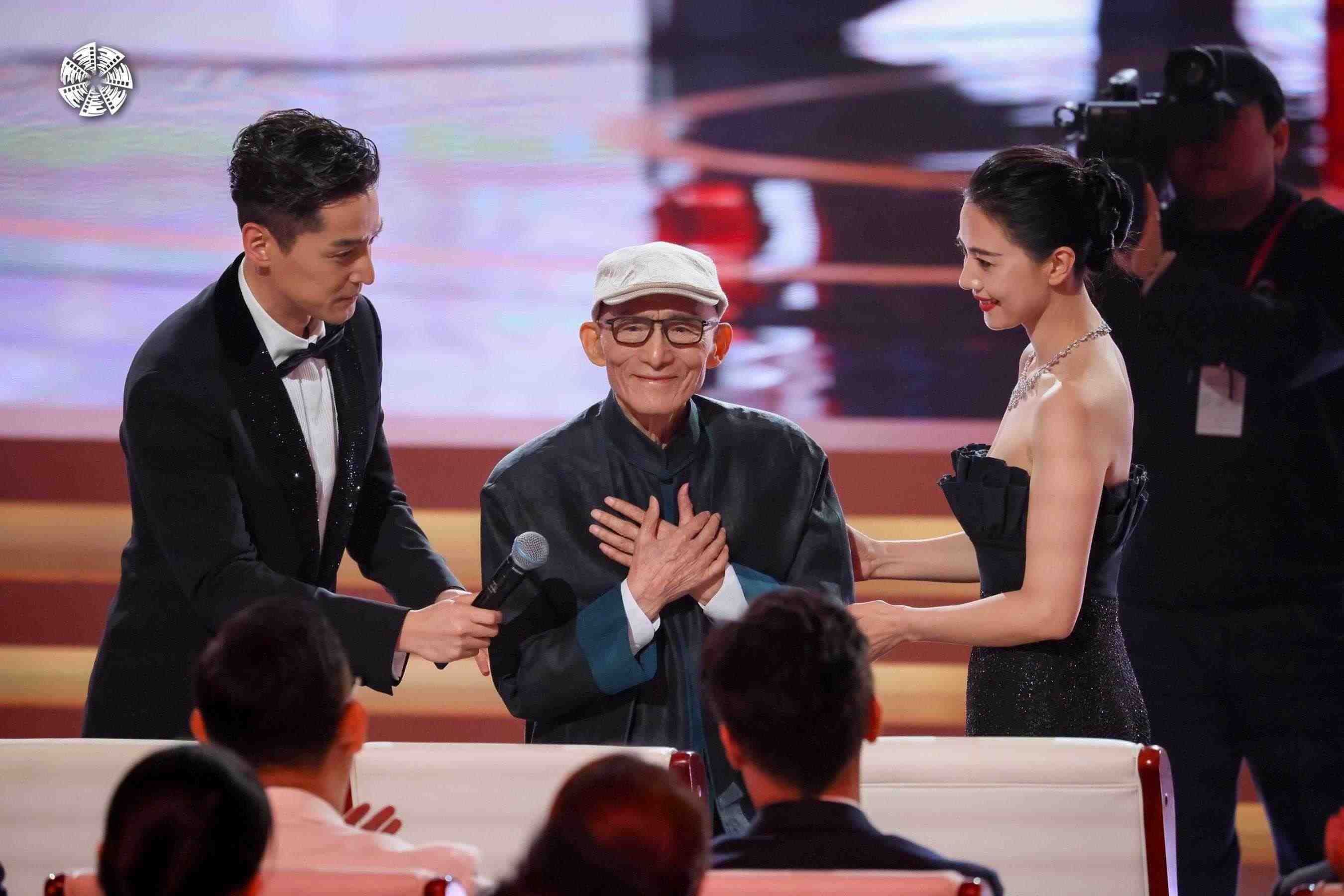 從左到右依次為演員胡歌，演員游本昌，演員高圓圓。主辦方供圖