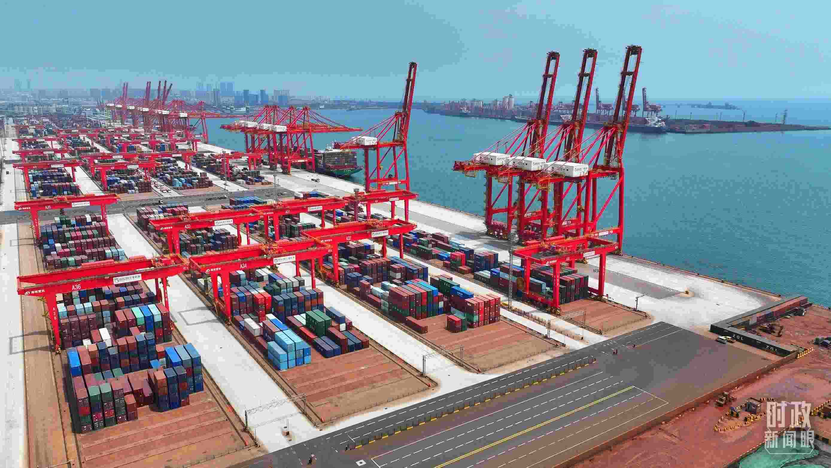 山東日照港。（總臺央視記者范凱拍攝）