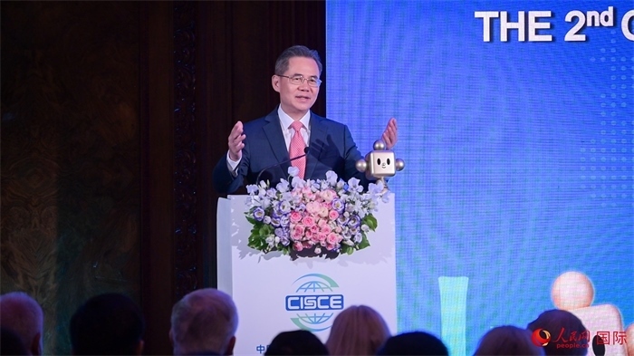 中國駐英國大使鄭澤光致辭。人民網(wǎng) 郭錦標(biāo)攝