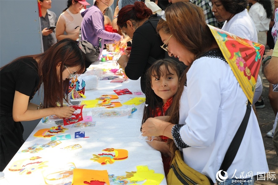 活動現(xiàn)場。人民網(wǎng) 埃內(nèi)斯托·多明戈斯攝