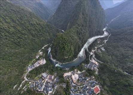 2023年3月10日，云南獨(dú)龍江航拍