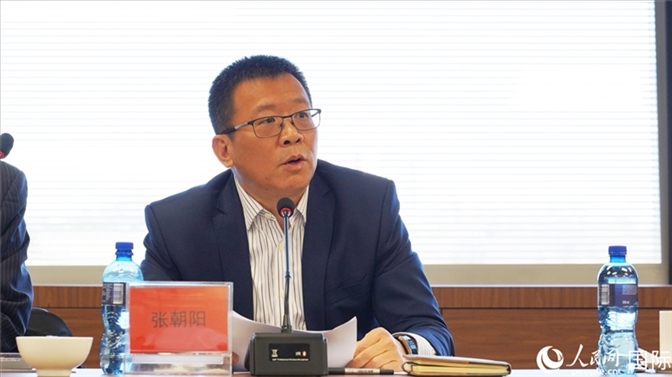 張朝陽代會長做協(xié)會上半年工作匯報。人民網(wǎng) 劉暢攝