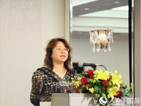 中國駐日本大使館經(jīng)濟(jì)商務(wù)公使羅曉梅致辭。人民網(wǎng) 許可攝