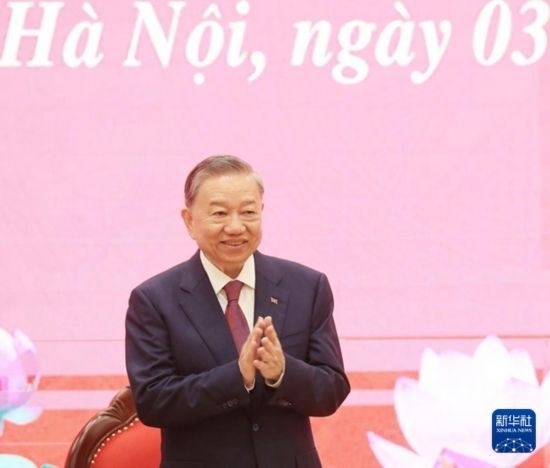 8月3日，在越南河內(nèi)，蘇林出席新聞發(fā)布會(huì)。新華社/越通社