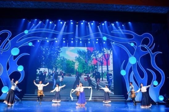 第十屆“歡動(dòng)北京”開幕，12國青少年向未來問好