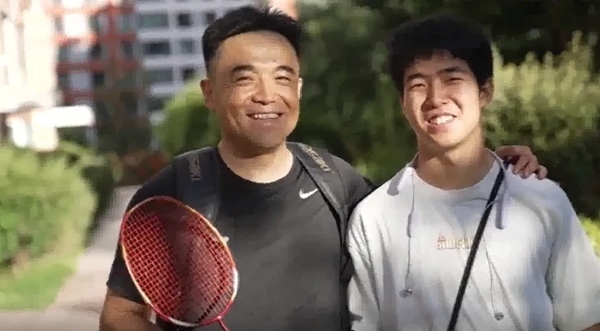 劉建波、劉傲寒父子。北航供圖