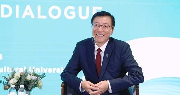 孫其信在2024世界農(nóng)業(yè)科技創(chuàng)新大會首場大咖對話上發(fā)言。中國農(nóng)業(yè)大學(xué)供圖