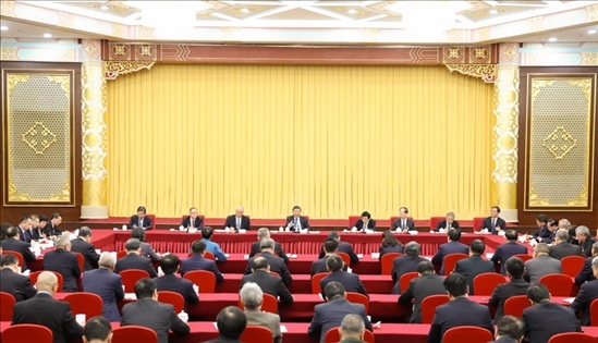 2024年3月6日，中共中央總書記、國家主席、中央軍委主席習近平看望參加全國政協十四屆二次會議的民革、科技界、環(huán)境資源界委員，并參加聯組會，聽取意見和建議。新華社記者 黃敬文 攝