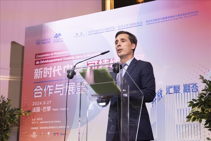 法國前交通部長讓-巴蒂斯特·杰巴里發(fā)布主旨演講。主辦方供圖