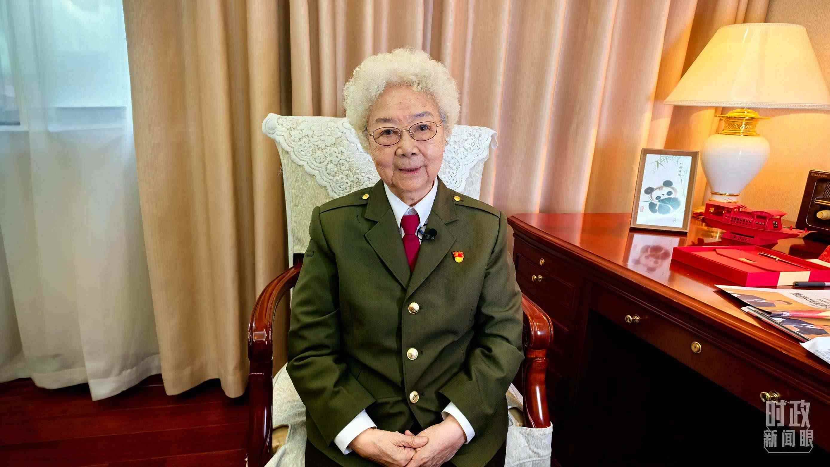 “人民藝術(shù)家”國家榮譽(yù)稱號獲得者田華。（總臺央視記者史偉拍攝）