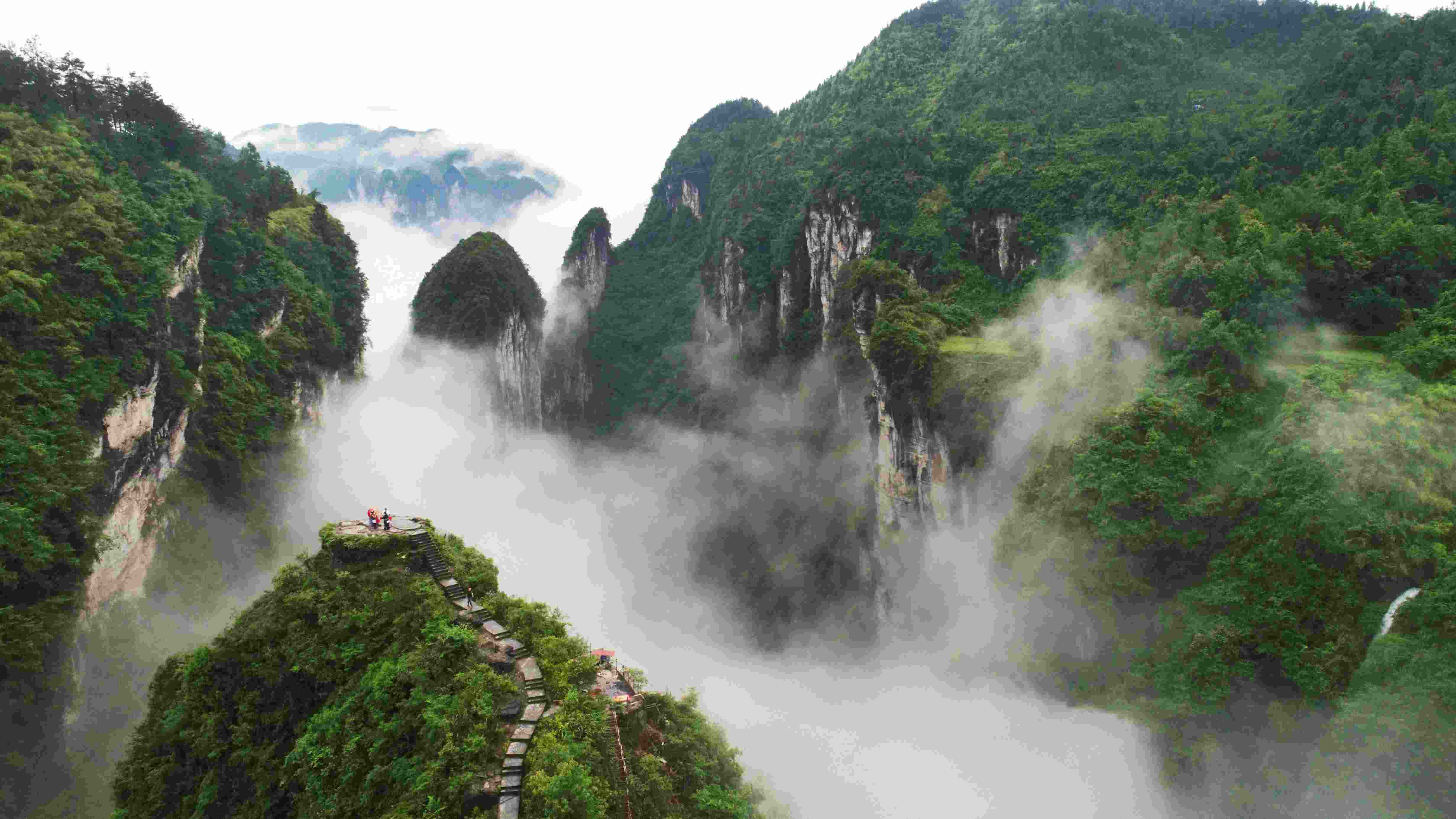 湖南矮寨國家森林公園。受訪者供圖